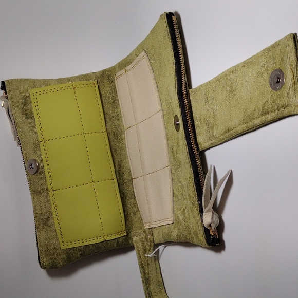 Wallet - Picture 2 of 3